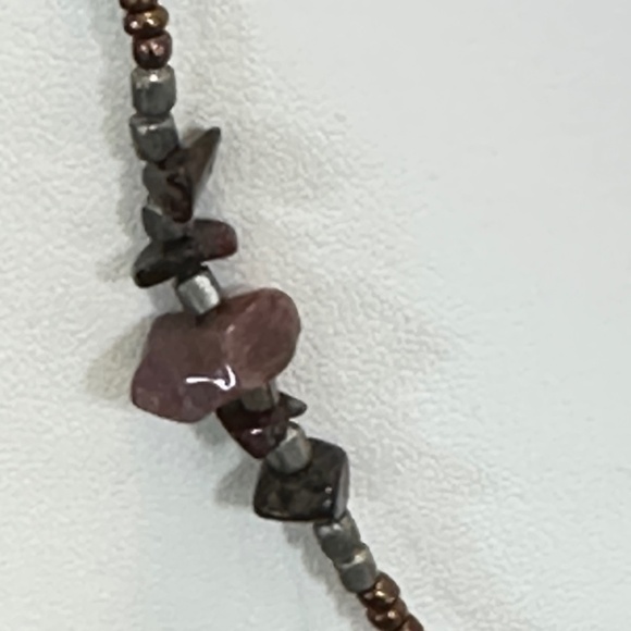 Red Jasper Stone Chip Necklace w/Multicolored Seed Beads Spring Ring Clasp - Picture 2 of 16